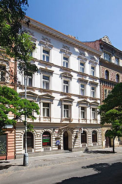 Hotel Sofia Прага Екстериор снимка